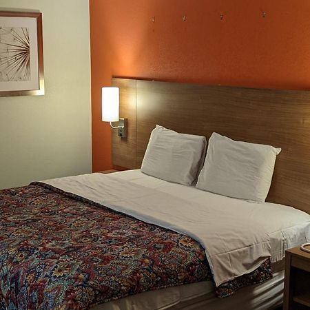 Budget Host Inn Henderson Ngoại thất bức ảnh