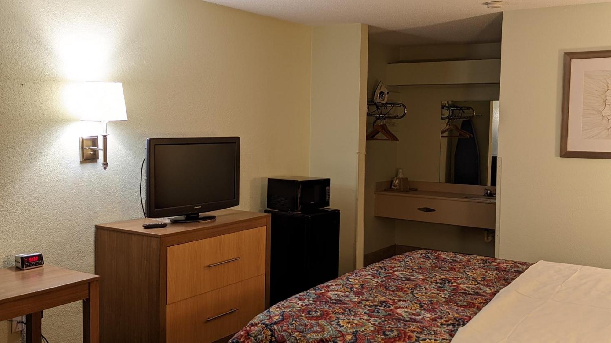 Budget Host Inn Henderson Ngoại thất bức ảnh